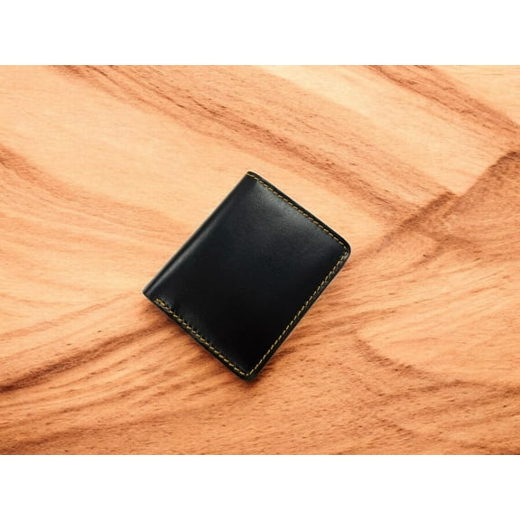 Mens Leather Bifold RFID Wallet Secure and Durable With Extra Capacity Gift for Men Minimalist Wallet| Handcrafted Cash Holder Black