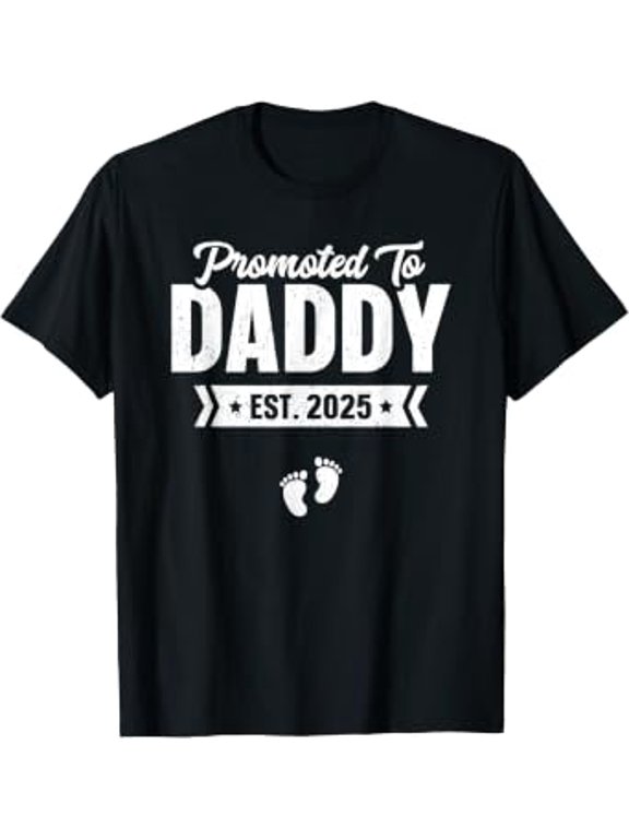 Mens Promoted To Daddy Est. 2025 Shirt Baby Gift For New Daddy T-Shirt