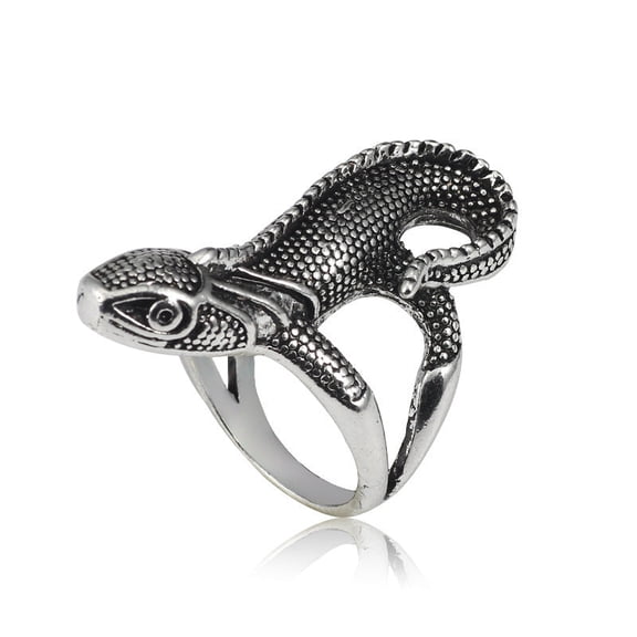 Mens Vintage Lizard Ring Electroplated Titanium Steel Ring Creative Retro Design Exaggerated Ring for Men Cool Animal Jewelry Ring Gift for Him