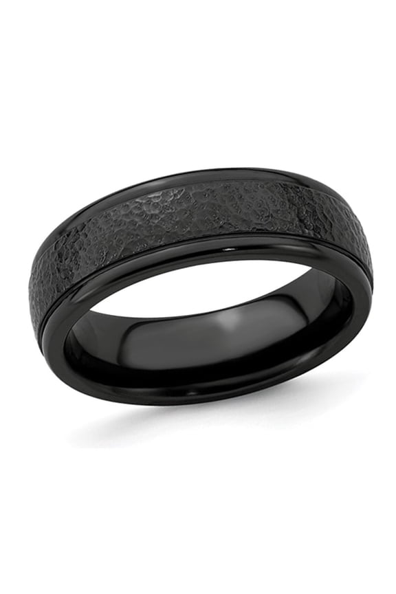 Gem & Harmony Mens or Ladies Black Titanium 7mm Hammered Band Ring for Men