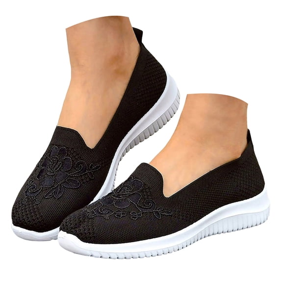 Mepaouo Women's Slip on Loafers Comfy Walking Tennis Low Top Ballet Flat Nurse Shoes Casual Sneakers