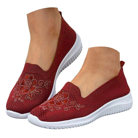 Mepaouo Women's Slip on Loafers Comfy Walking Tennis Low Top Ballet Flat Nurse Shoes Casual Sneakers
