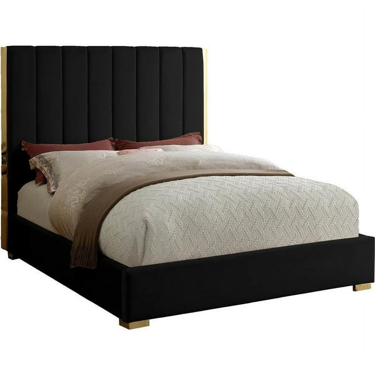 Meridian Furniture Becca Velvet King Bed Meridian Furniture Becca Velvet King Bed