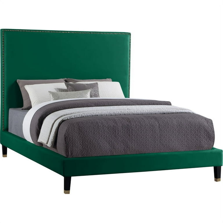 Meridian Furniture Harlie Velvet Twin Bed Meridian Furniture Harlie Velvet Twin Bed