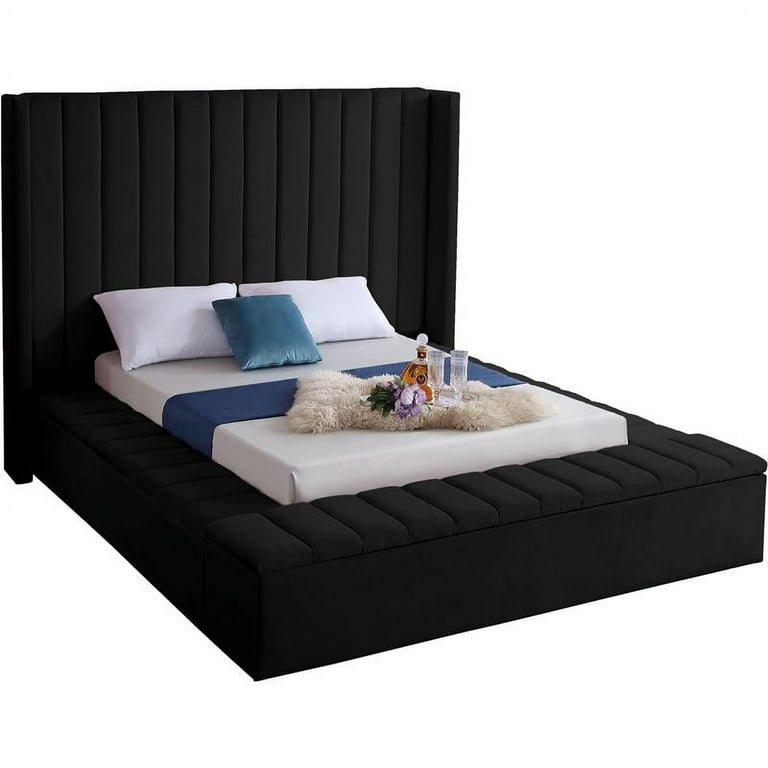 Meridian Furniture Kiki Velvet Queen Bed Meridian Furniture Kiki Velvet Queen Bed