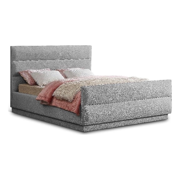 Meridian Furniture Paxton Grey Chenille Fabric Full Bed