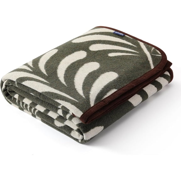Merino Wool Blanket Soft Warm Thick Washable Throw 79 x 63 Inches Rainforest Green