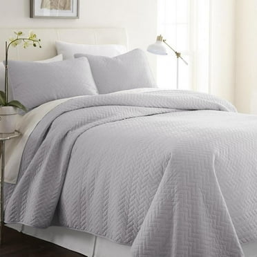Merit Linens Premium Ultra Soft Herring Pattern Quilted Coverlet Set