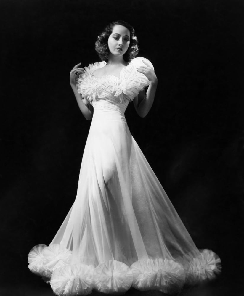 Merle Oberon 1938 Canvas Art - (16 x 20)