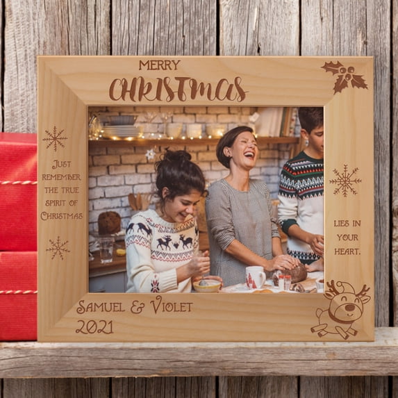 Merry Christmas Just Remember The True Spirit Of Christmas Personalized Wooden Frame-10" x 8" Brown Horizontal