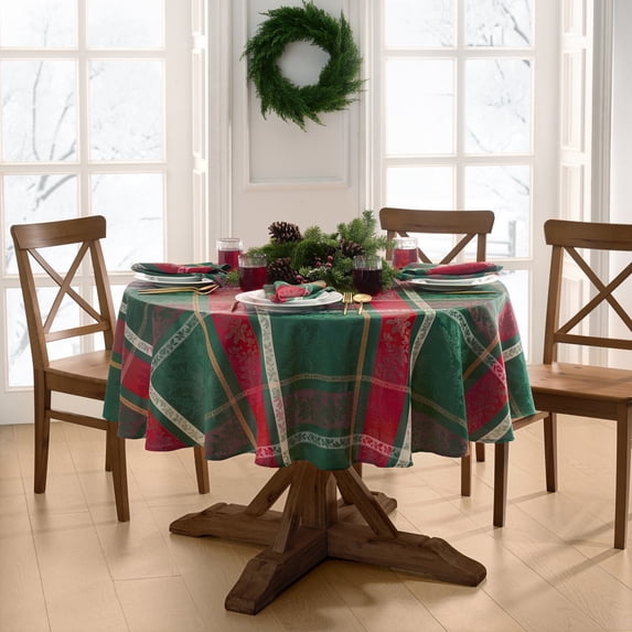 Elrene Home Fashions Merry and Festive Jacquard Tablecloth, Multi, 60" x 84" Oval