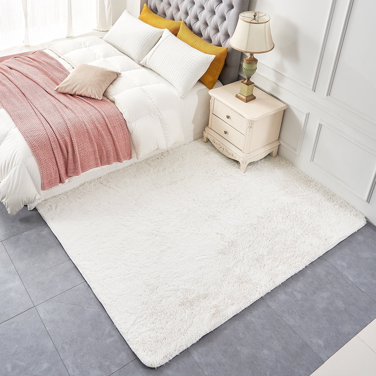 MerryHome Soft Plush Faux Fur Area Rug, Fuzzy Carpet Decor Rug for Bed Room,White(4x6 Feet)