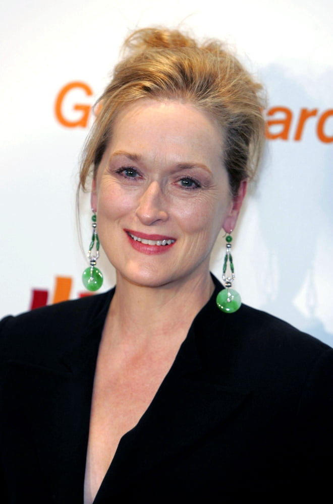 Meryl Streep At Arrivals For Christopher Reeve Foundation A Magical Evening Benefit Canvas Art -  (16 x 20)