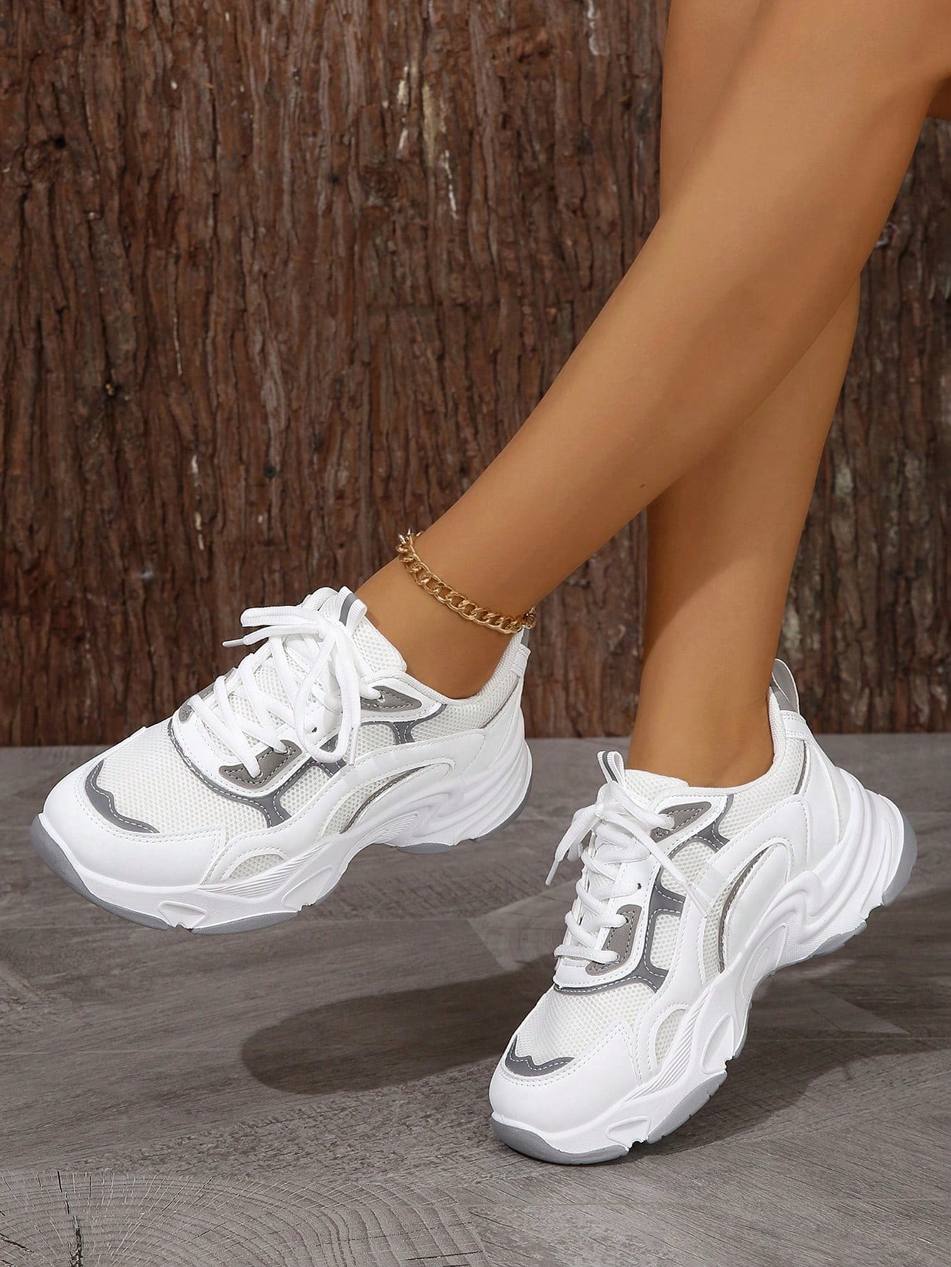 Chunky fashion trainers womens white