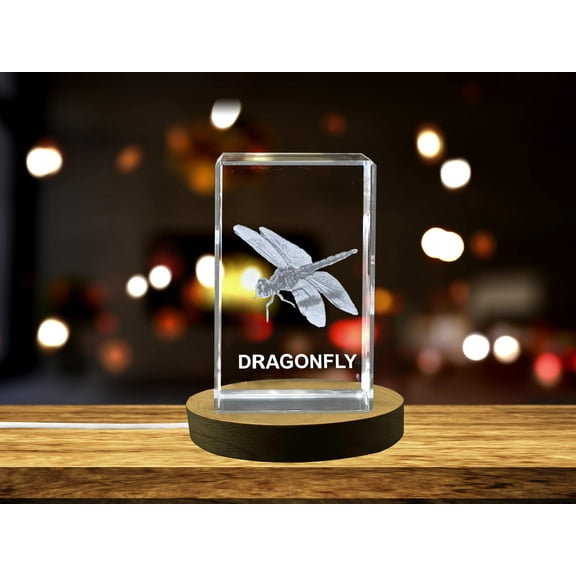 Mesmerizing 3D Engraved Crystal of a Graceful Dragonfly - Perfect for Nature Lovers and Insect Enthusiasts