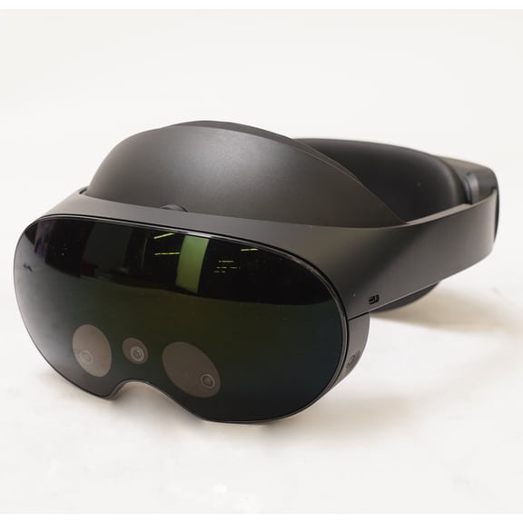 Pre-Owned Meta Quest Pro Premium MR/VR Headset Featuring Ergonomic Design and Advanced Features