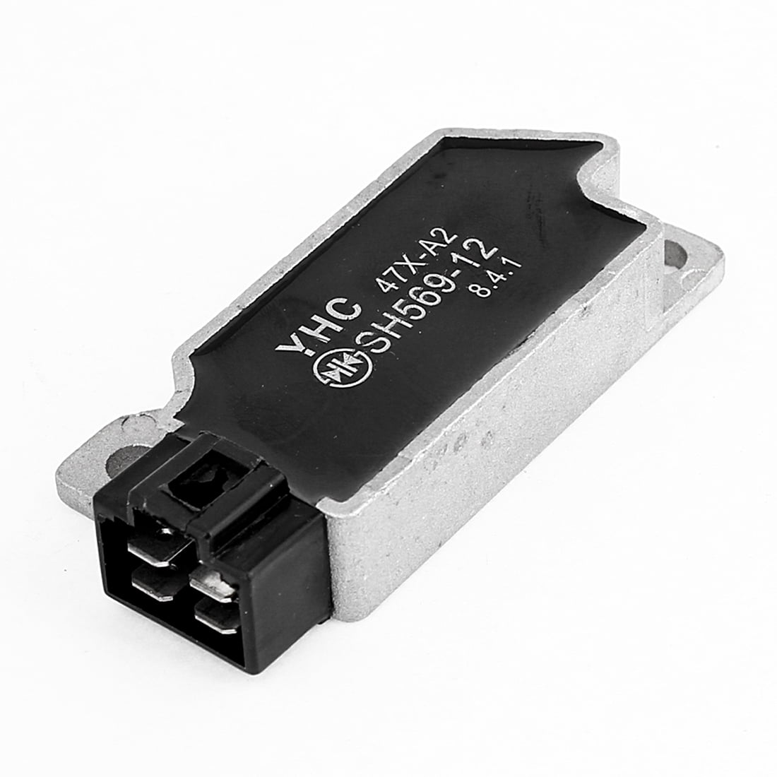 Metal 4-Pins Voltage Regulator SH569-12 47X-A2