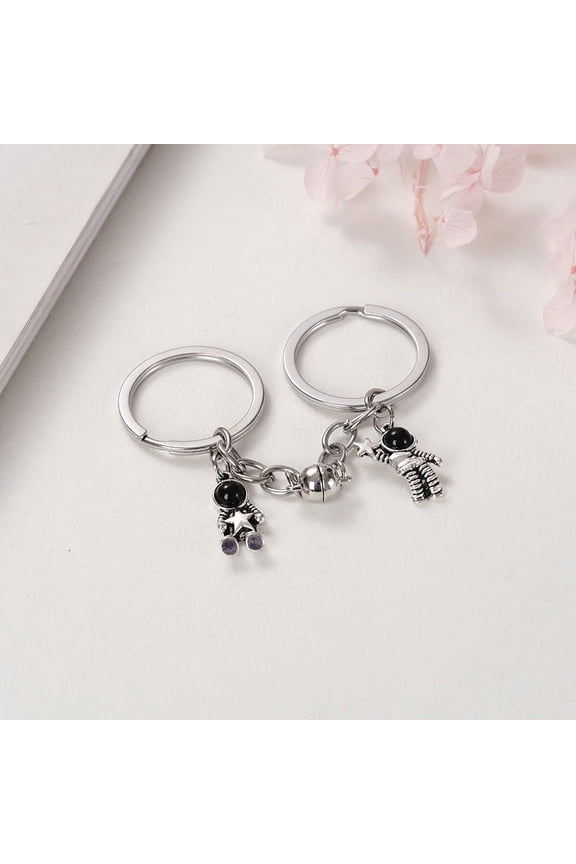 Metal Astronaut Keychain Pair Star Magnet Keychains Space Themed Key Rings Celestial Jewelry Accessories Astronaut Star