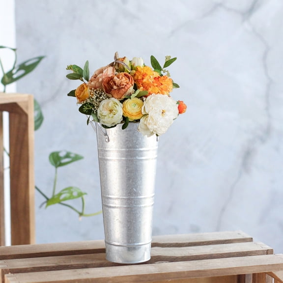 Metal Flower Bucket Vase, Vintage Galvanized Iron Decorative Planter Container, Rustic Style Water Resistant Storage Bucket For Home Garden Flower Arrangement Organizer Display