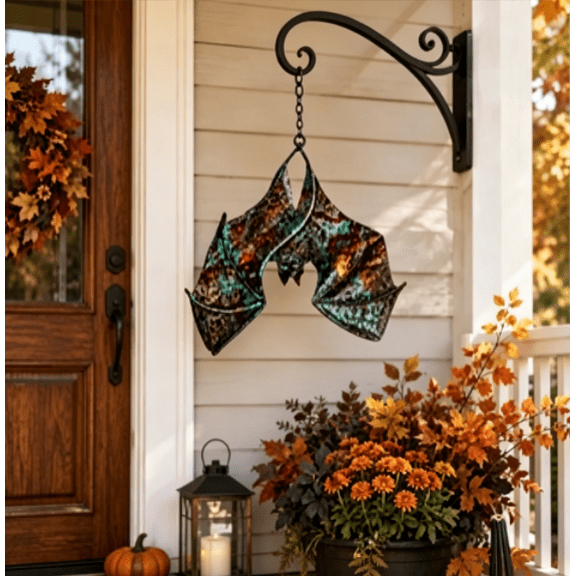 Metal Halloween Bat Hanging Decor  Gothic Outdoor Wind Spinner, Halloween Hanging Ornament for Indoor Outdoor Decor Kitchen Garden Party Supplies 
