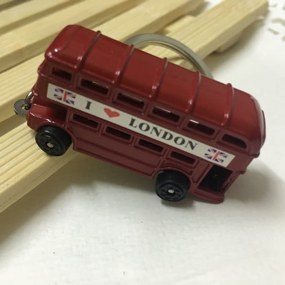 Metal London Double Decker Bus Keychain Souvenir Gift, Unisex Zinc Alloy Key Chain, Travel Commemoration Gift