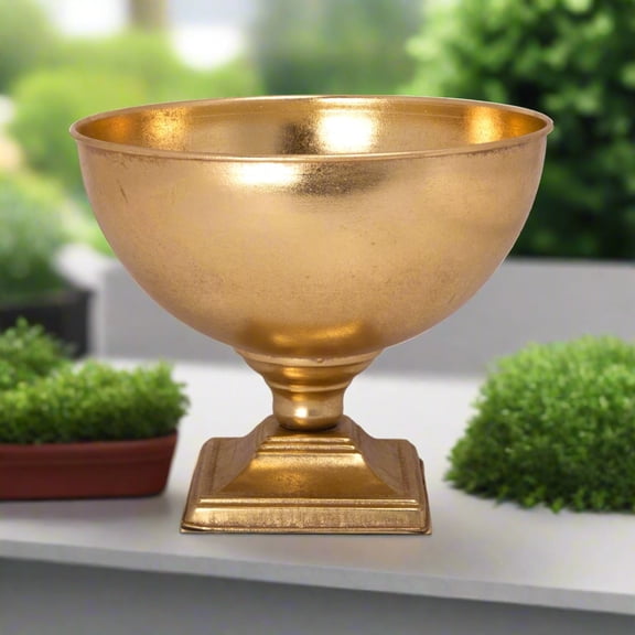 Gertrude Gold Metal Planter, Decorative Indoor Planter Pot, Modern Home Accent