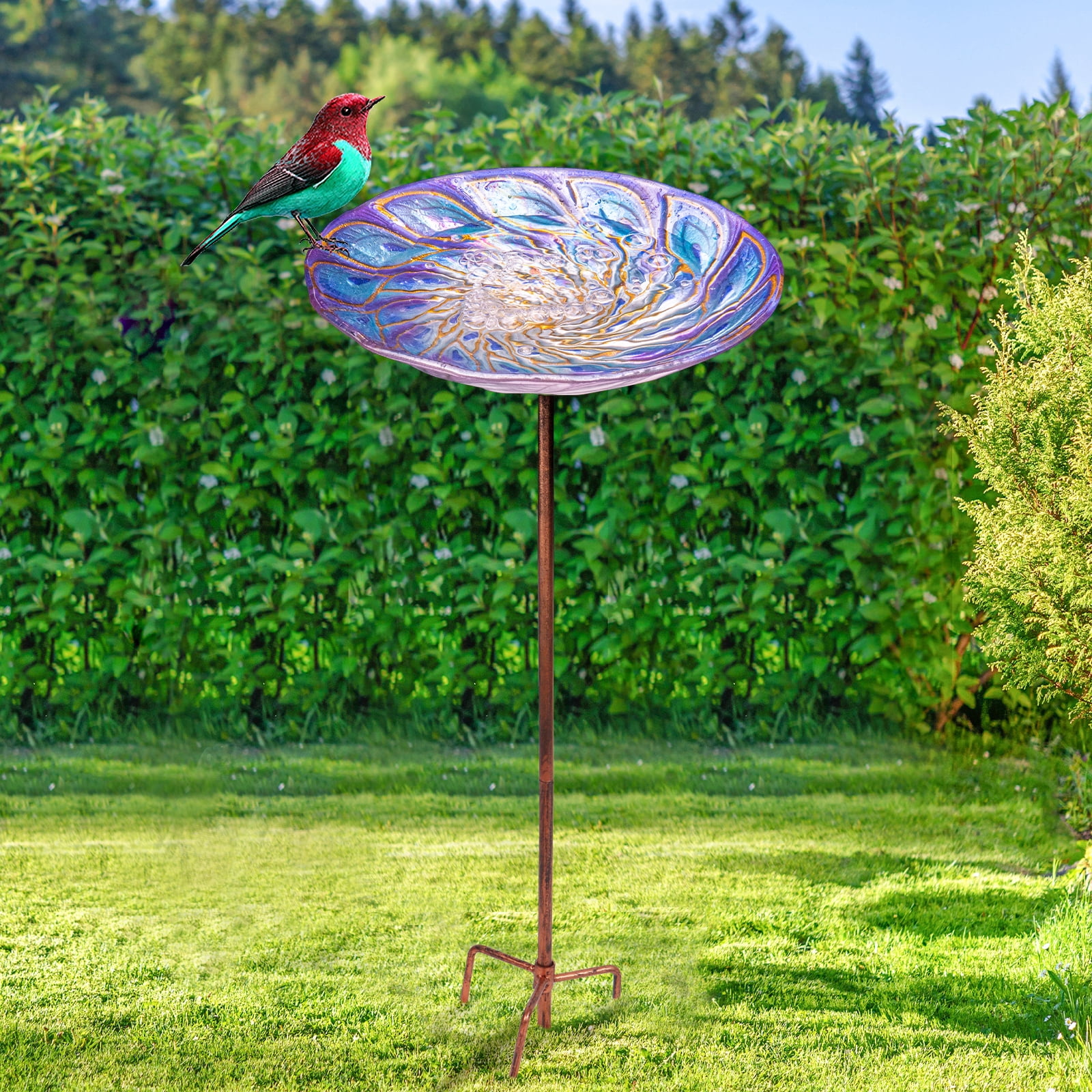 Metal Stake Garden Bird Bath with Peacock Design - Outdoor Glass Bird Bathing Dish for Garden Ornamentation and Wildlife Enjoyment.
