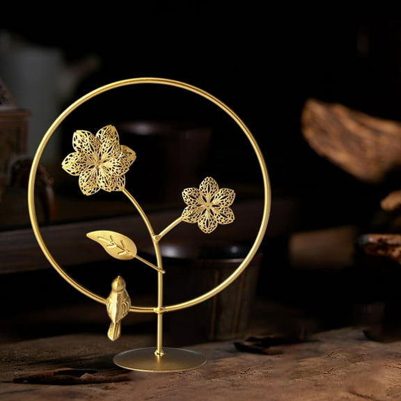 Metal Tabletop Leaf Figurine with Details Decoration, Modern Decorative Ornament for Desktop Home Office Decor, 8.2"x7"