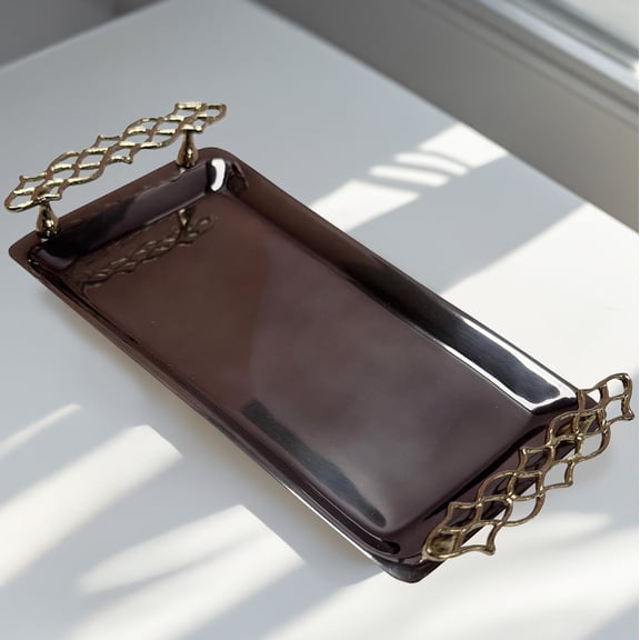 Metal Vanity Tray for Dresser Nightstand Makeup Perfume Skincare Organizer Decorative Gold Accessory Bathroom Sink Countertop Bedroom Table Decor