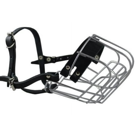 Metal Wire Basket Dog Muzzle Rottweiler Female. Circumference 14", Length 4.25"