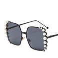 thumbnail image 1 of Metallic Frame Sunglasses with PC Lens UV400 Protection Fashion Metal Frame Eye Wear New Design Sunglasses for Women and Men, 1 of 1