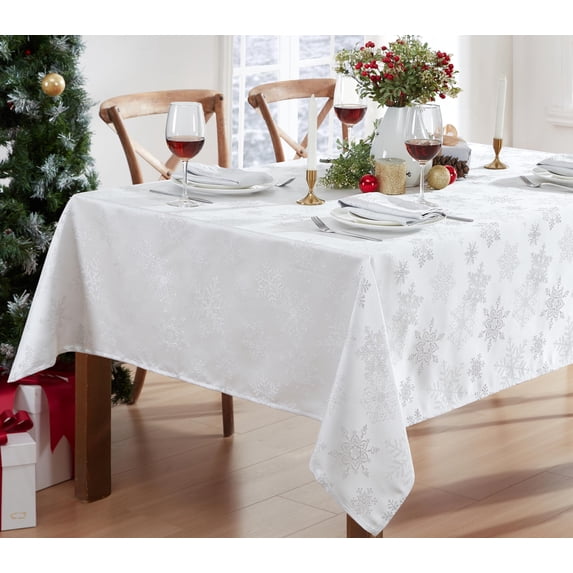 Christmas Fancy White and Silver Metallic Snowflake 60 x 120 inch Rectangle Fabric Dining Tablecloth