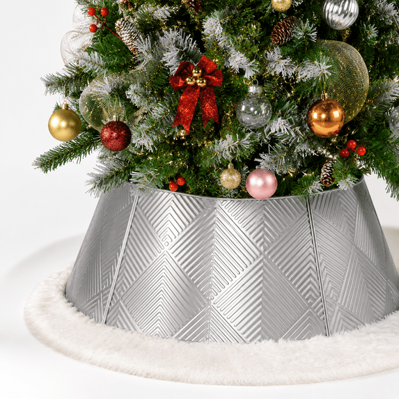 Wellness Line Patterns Metalmas Tree Skirt 28in Diameter Collar With Line Pattern For Pencil ...