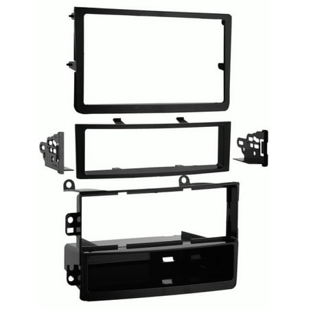 Metra - Dash Kit for Select 2006-2009 Nissan 350Z - Black