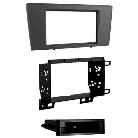 Metra - Radio Installation Kit for select Volvo Vehicles - Black