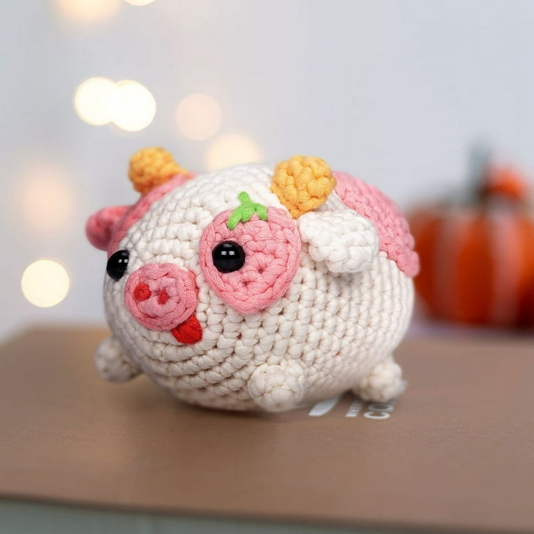 Mewaii Strawberry Axolotl Crochet KIT