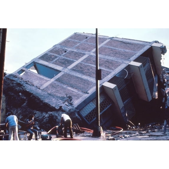 Mexico City Earthquake Of September 19 1985 Broke This Modern Eight-Story Building In Two. The Magnitude 8.1 Earthquake Lasted For Two Minutes And Killed Approximately 10 000 People. History (24 x 18)