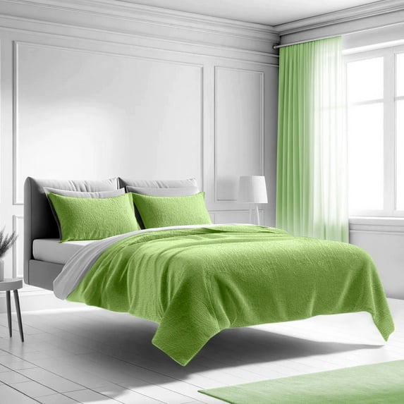 Mezzati Tomatillo 1800 Prestige Collection Green Microfiber Quilt Set, Twin