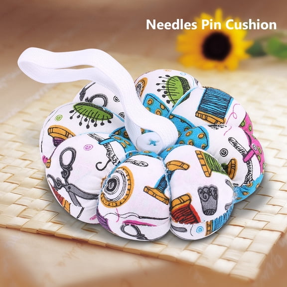 Mgaxyff Creative Pumpkin Fabric Sewing Needles Pin Cushion with Elastic Wrist Belt, Sewing Pin Cushion 1pcs