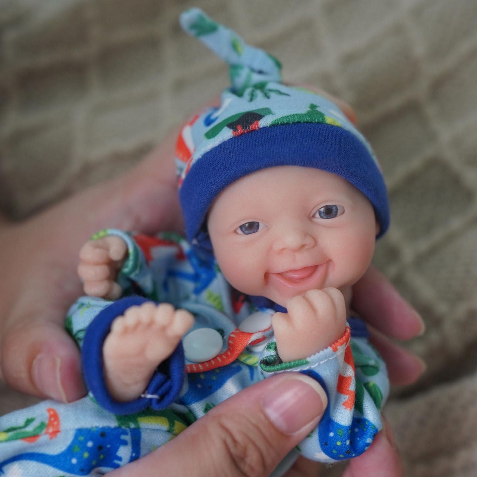 Miaio Mini Reborn Baby Dolls 7 Inch Soft Full Body Silicone Baby with Feeding Accessories& Gift Box
