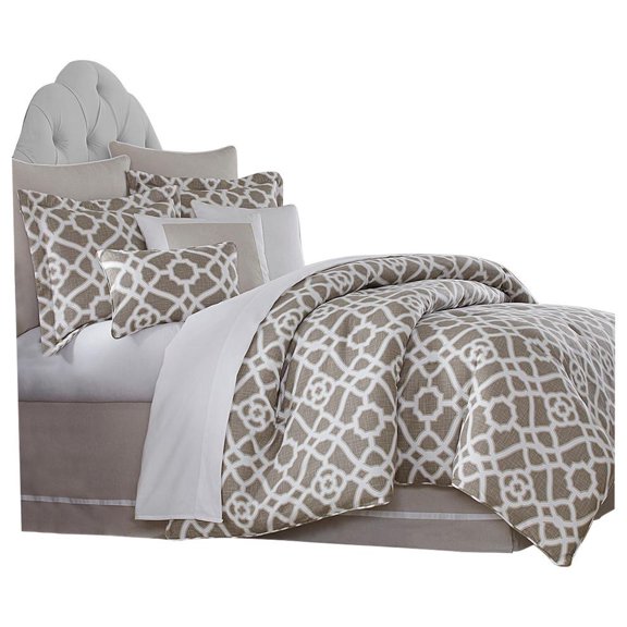 Michael Amini Hailey 9-piece Fabric Queen Comforter Set in Ivory/Natural