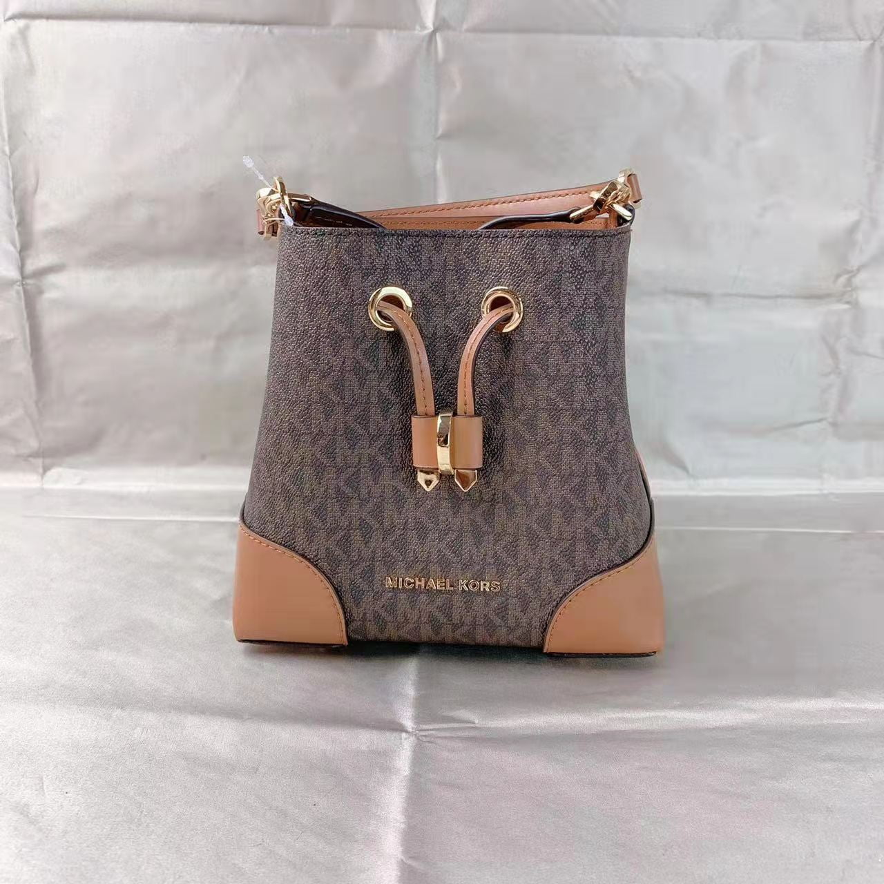Michael Kors 32S0Gz5C0B Mercer Gallery Xsmall Bucket Signature Brown Acorn Walmart