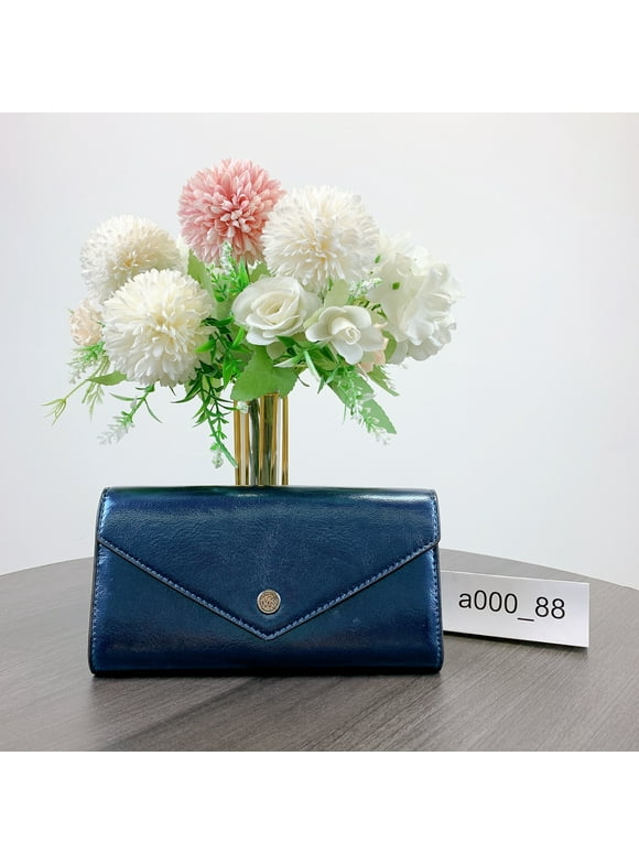 35H3STVE7M Jet Set Travel Large Metallic Envelope Wallet IN TEAL