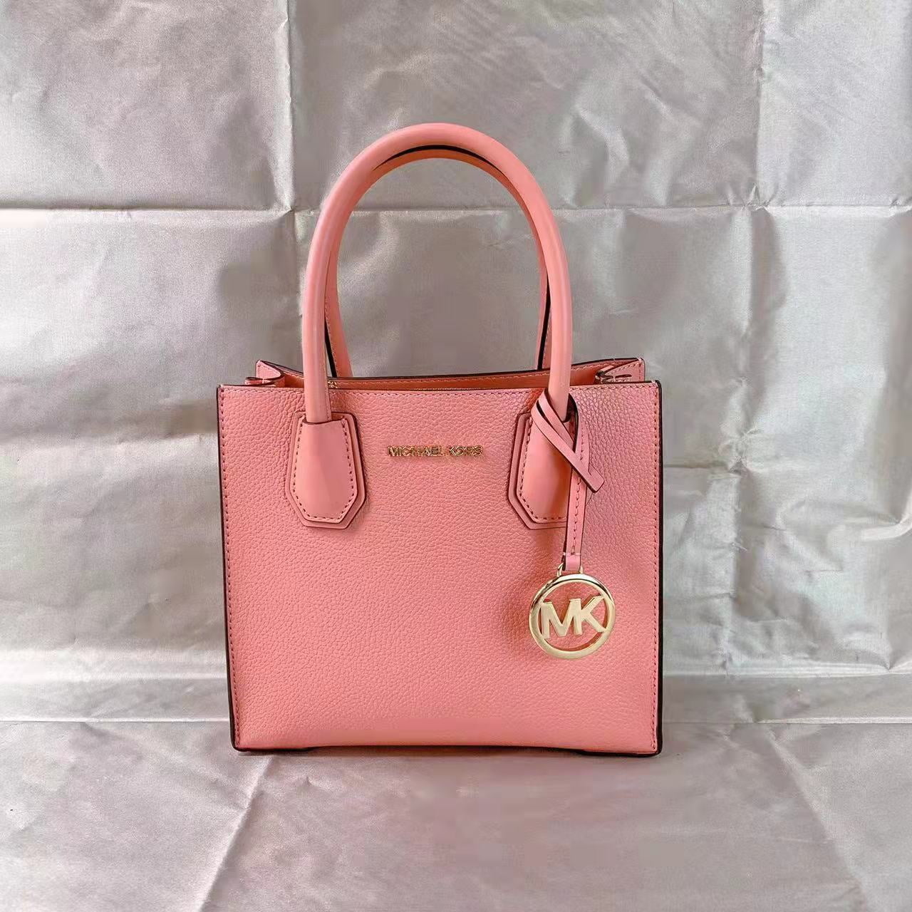 Michael Kors Mercer Medium in Blush Pink, Women's Fashion, Bags