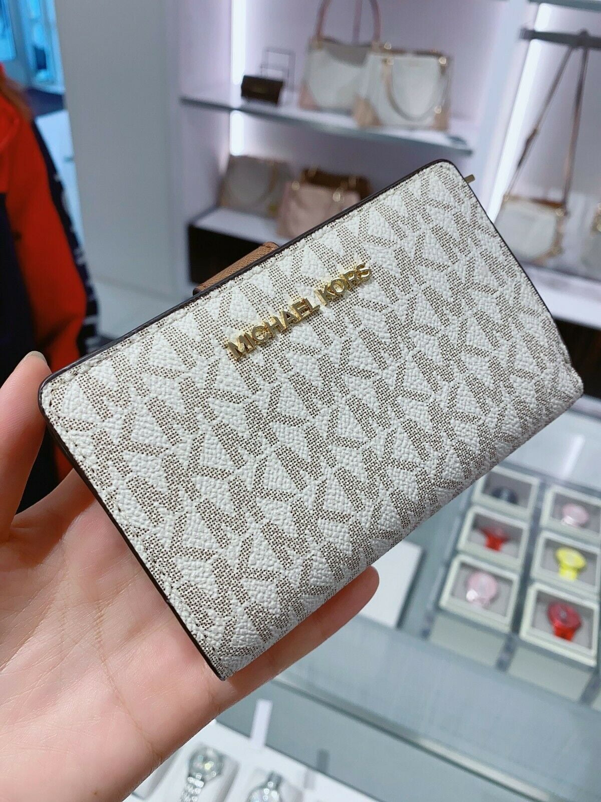 Michael kors fulton wallet vanilla online