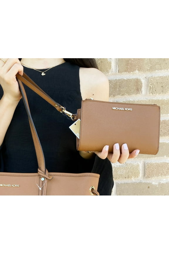 Double Zip Women's Jet Set Travel Wristlet Wallet, Luggage