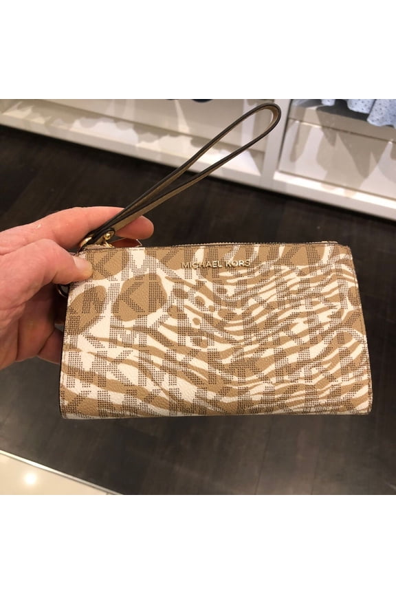 Jet Set Signature Animal Print Double Zip Wristlet Camel Multi