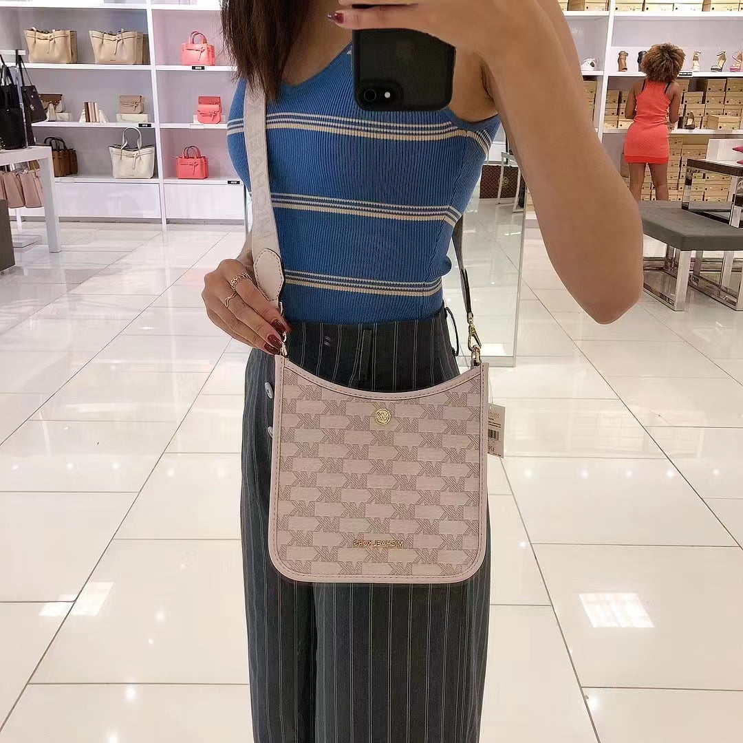 Michael Kors Leather Handbag - Briley Small Logo Messenger Michael Kors Leather Handbag - Briley Small Logo Messenger