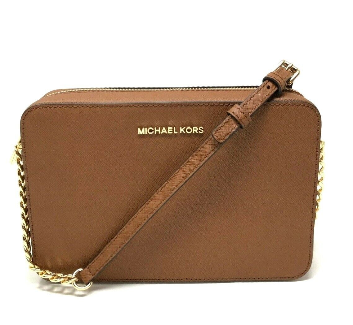 Michael Kors Women's Zipper Closure Saffiano Leather Michael Kors Women's Zipper Closure Saffiano Leather