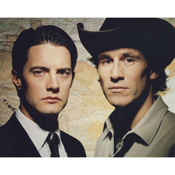Michael Ontkean And Kyle Maclachlan In Twin Peaks In Front Of Map 24X36 Classic Hollywood Poster